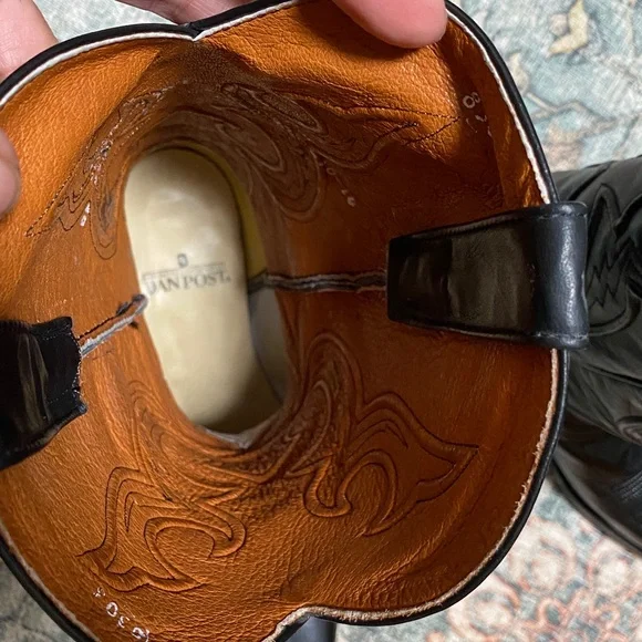 DanPost Black Leather Bexar Boots.
DP 2295 - Picture 6 of 8